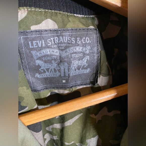 Levi’s jacket - Picture 3 of 6